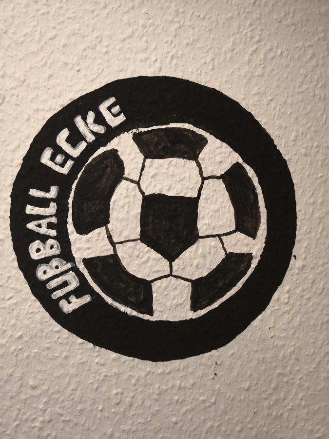 Fussball Ecke Niederneuendorf Εξωτερικό φωτογραφία